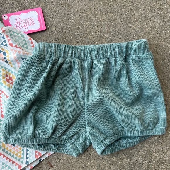 NWT RicRac & Ruffles 2 Piece : 4T - Picture 4 of 4